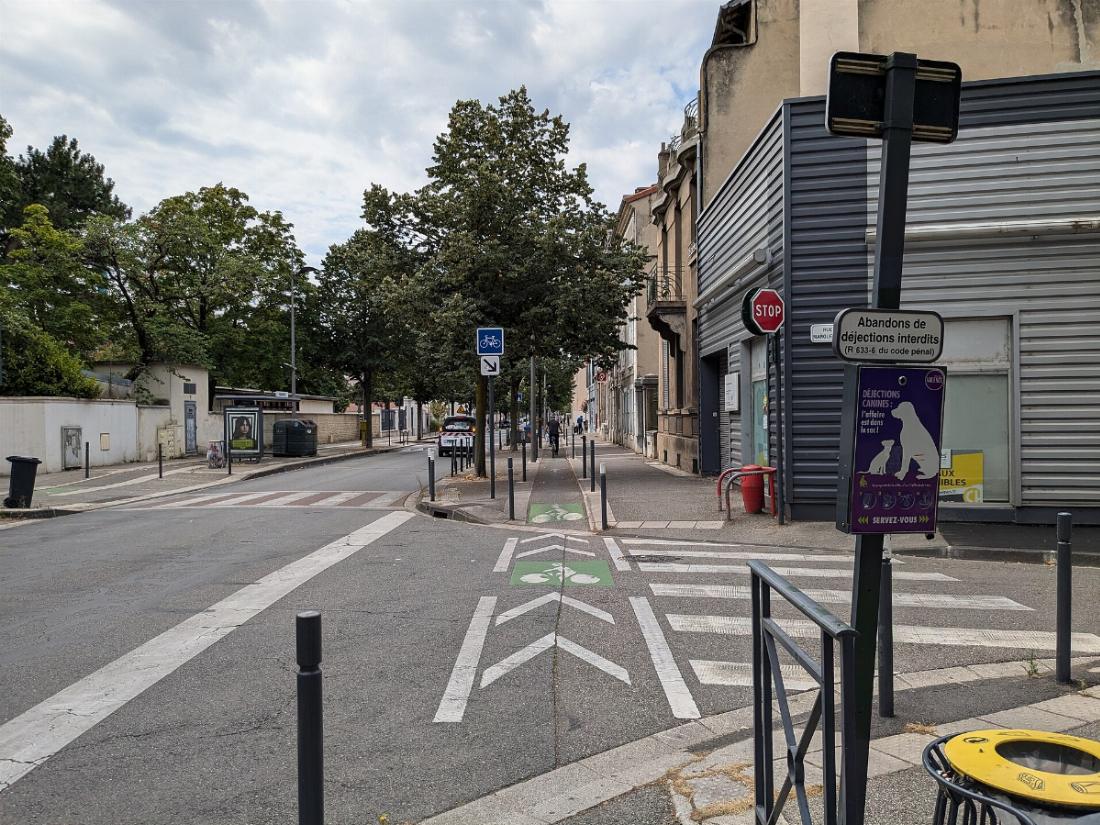La piste cyclable de l'avenue Victor-Hugo à Valence